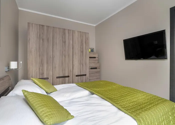 Lägenhet Air-conditioned In With Parking By Renters *