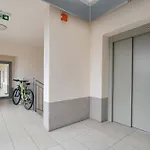 Air-conditioned In With Parking By Renters Apartamento